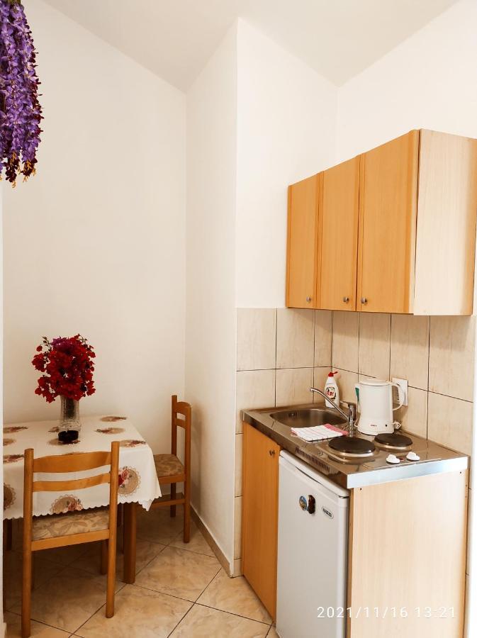 Apartmani Steni Sveti Stefan Exteriér fotografie