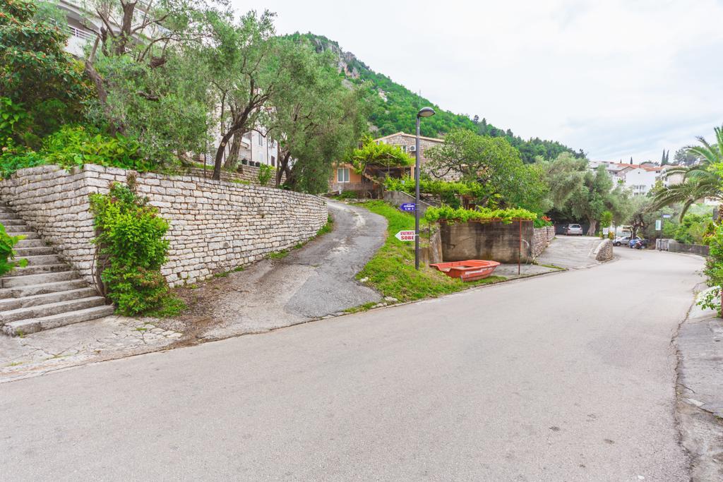 Apartmani Steni Sveti Stefan Exteriér fotografie