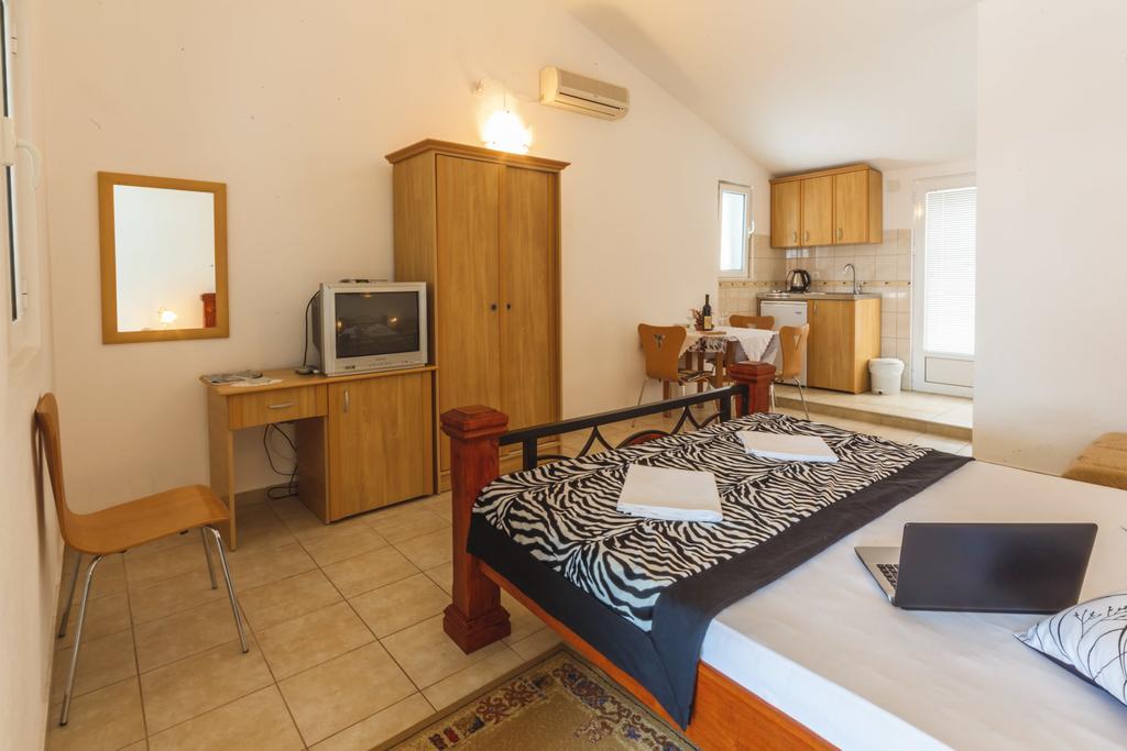 Apartmani Steni Sveti Stefan Exteriér fotografie