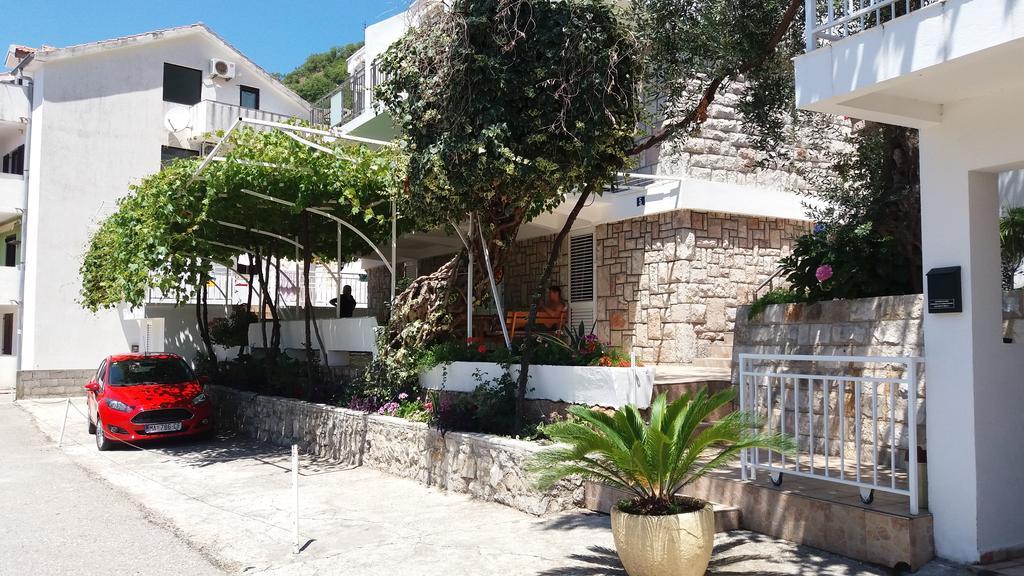 Apartmani Steni Sveti Stefan Exteriér fotografie
